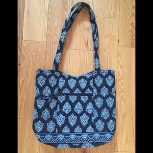 NWOT Vera Bradley Calypso Quilted Bucket Bag
